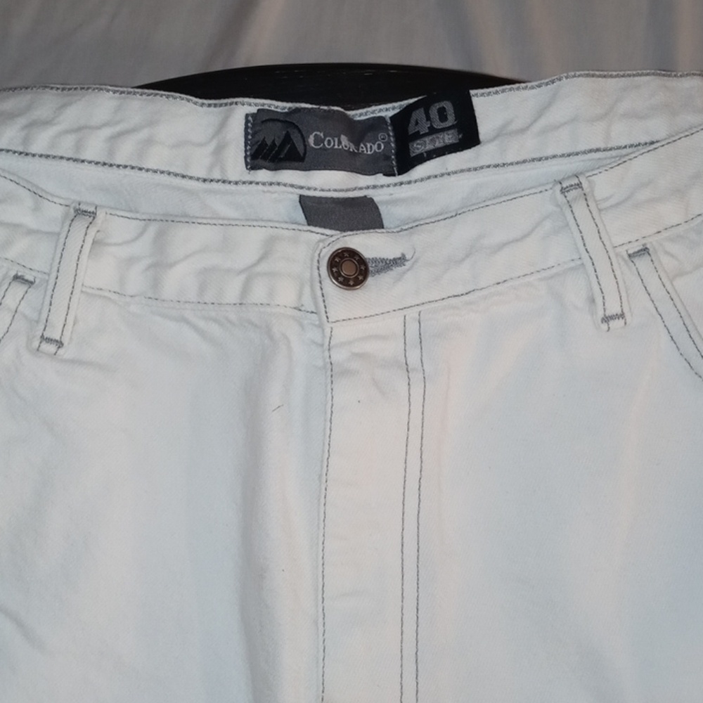 Shorts - Picture 2 of 2